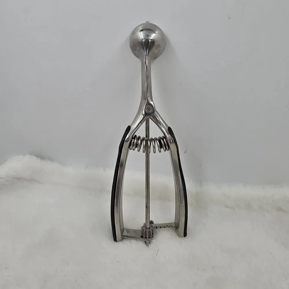 Norpro Grip-EZ Stainless Steel Portion Scoop Melon Balls Comfort Grip